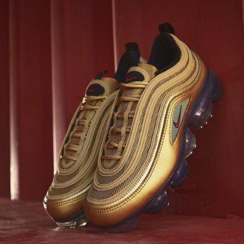 Nike Air Gold Metallic VaporMax 97 Sneakers, Size: 8½ (GS - 7)